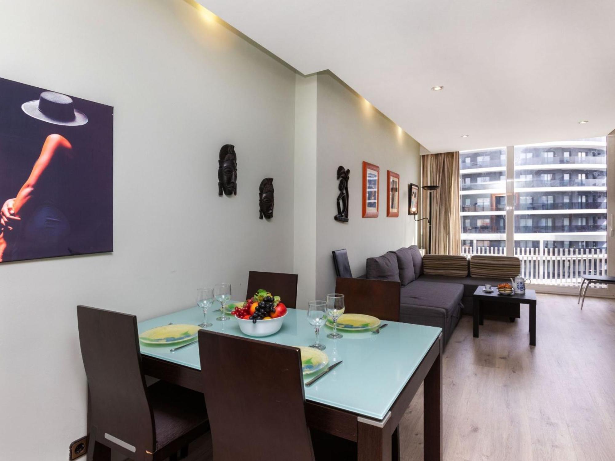 Apartment Sants-Montjuic Rambla Badal By Interhome バルセロナ エクステリア 写真